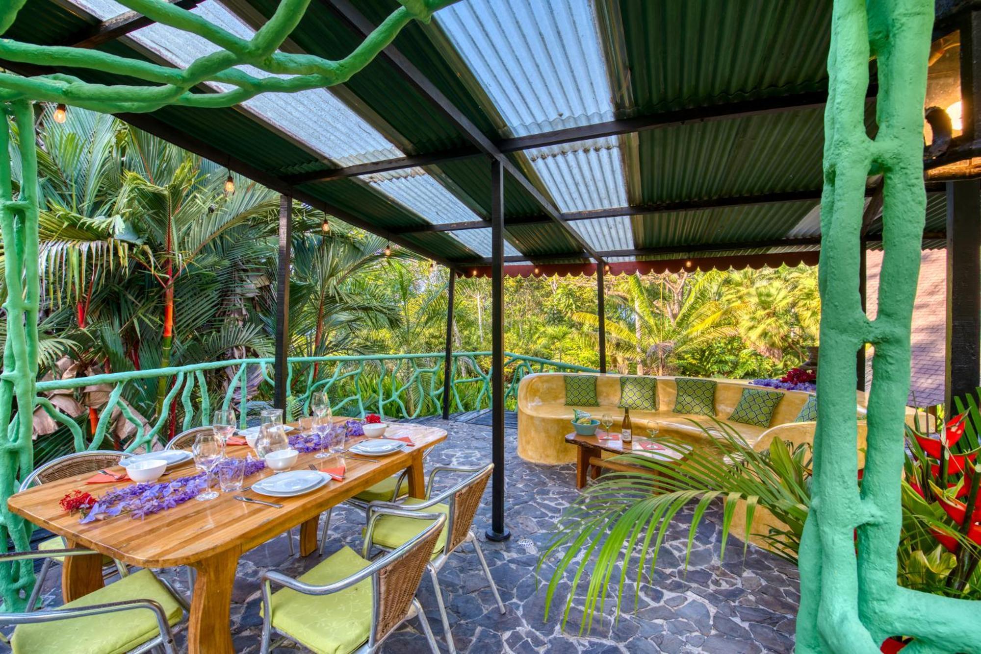 Tree House Beachfront Lodge Puerto Viejo de Talamanca Exteriör bild