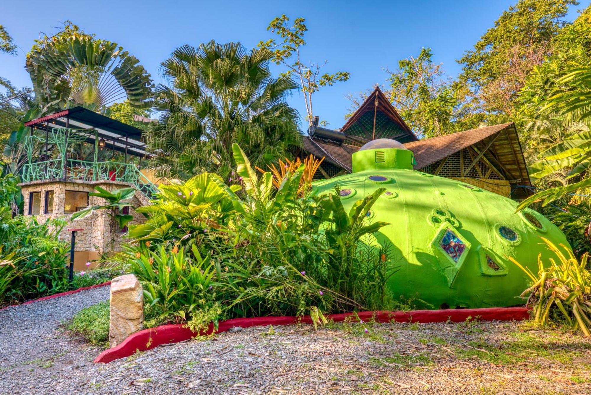 Tree House Beachfront Lodge Puerto Viejo de Talamanca Exteriör bild
